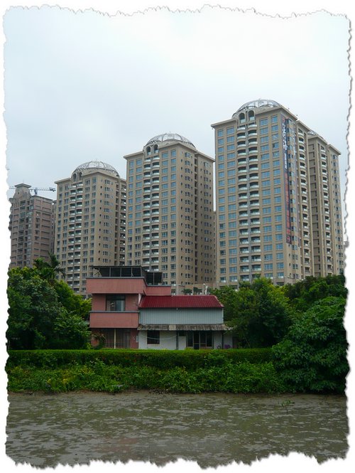 Traditional Family House in Tamsui